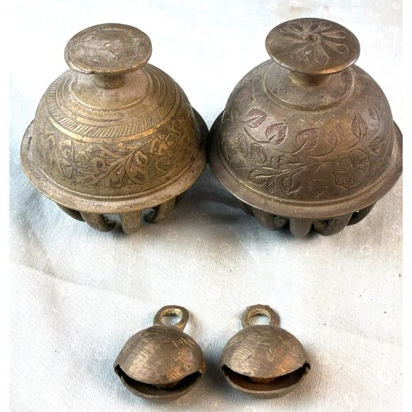 VTG Brass Elephant Claw Bells Set 2 India Engraved Crotal Camel Bells Clappers - Picture 1 of 7